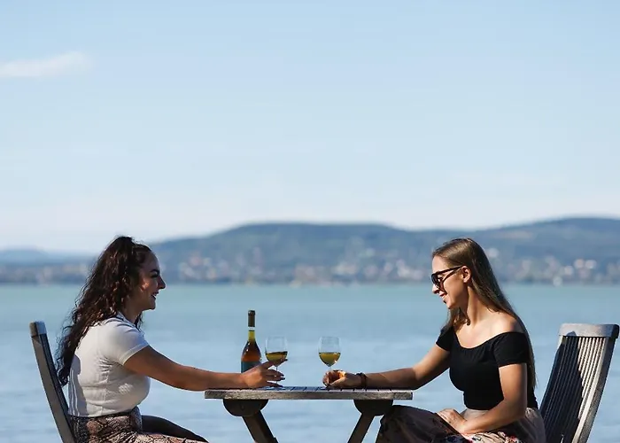 Partvilla Ξενοδοχείο Balatonboglár